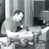 6 Simenon à son bureau en 1957